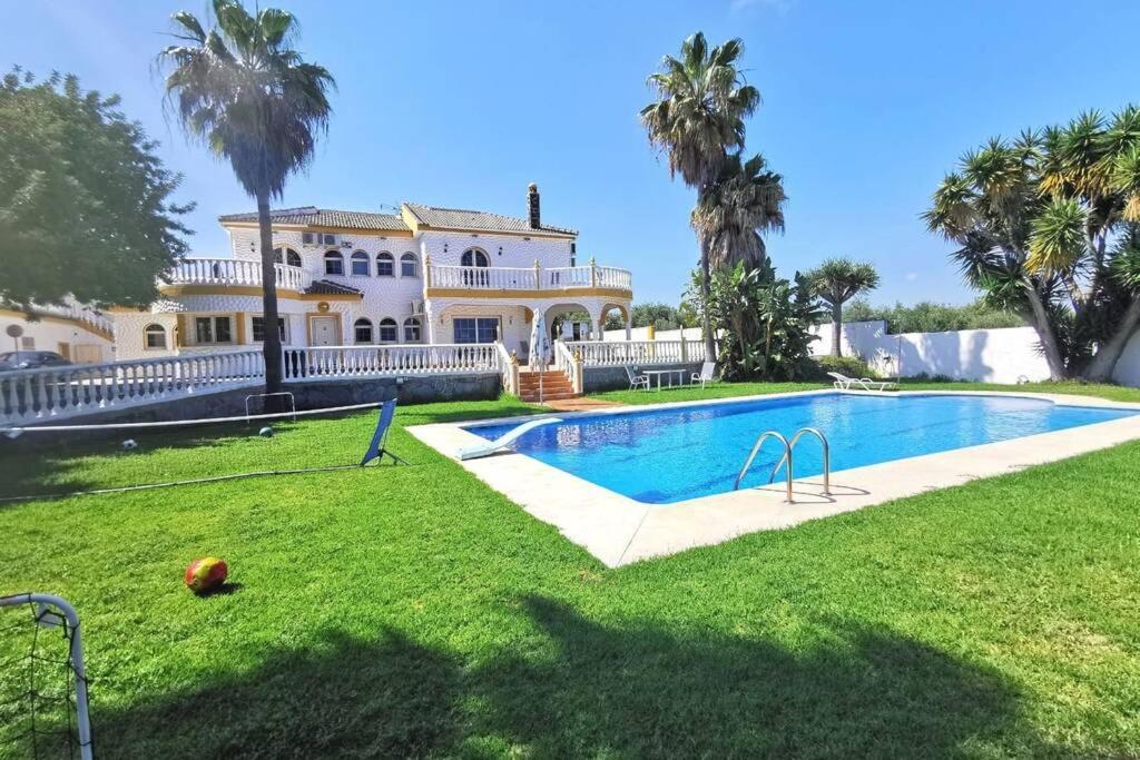 Villa Grande Piscine 5 Min De La Mer Malaga Exterior photo
